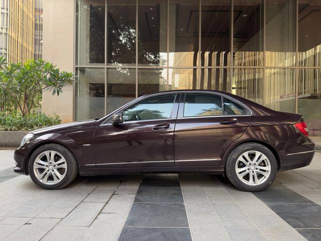 https://images10.gaadi.com/usedcar_image/4563031/original/571436722e4726f1c53c31b656a23577.jpg?imwidth=6401