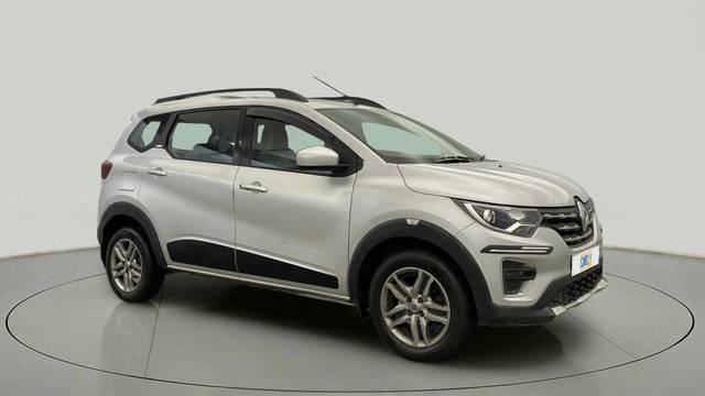 https://images10.gaadi.com/usedcar_image/4563093/original/aeca1fda12815eca687927d3f8696f3f.jpg?imwidth=6400