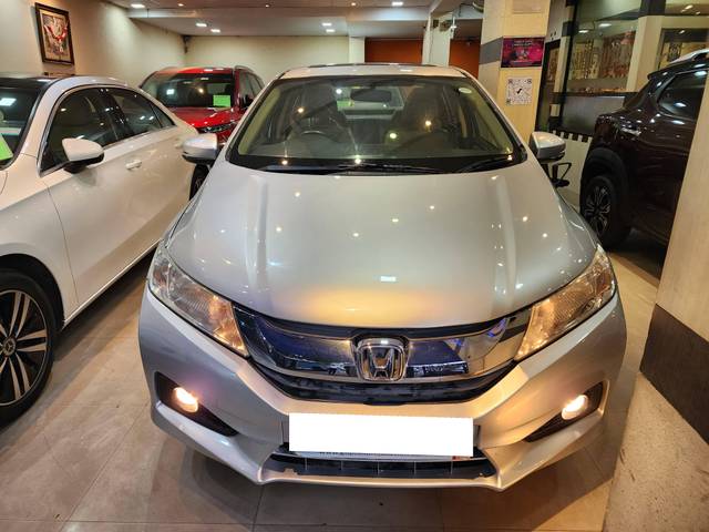 https://images10.gaadi.com/usedcar_image/4563134/original/processed_6e8194ae0661da1b162b823ddb377b9c.jpg?imwidth=6400