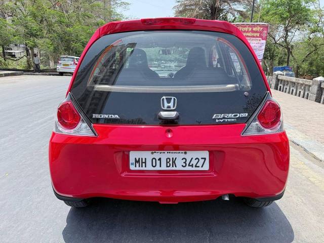 https://images10.gaadi.com/usedcar_image/4563135/original/processed_8fee81bf181e9dacf41f515f0fd2080c.jpeg?imwidth=6402