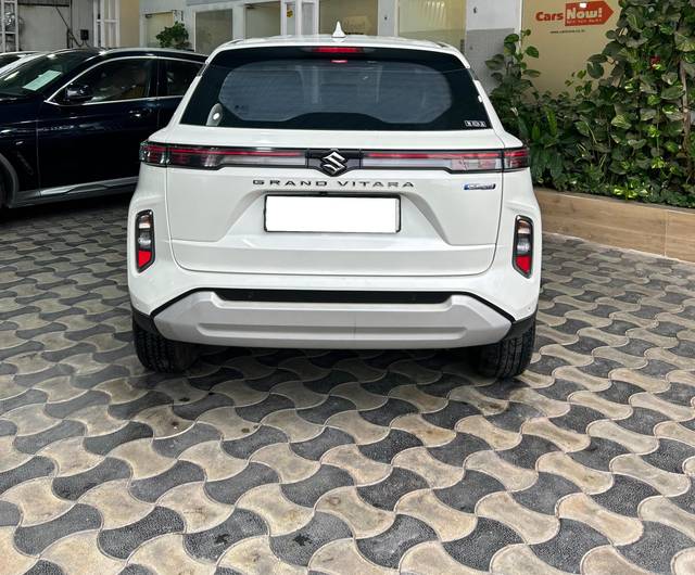 https://images10.gaadi.com/usedcar_image/4563137/original/processed_2b7b3b1ac02d2a2d7b16454dc5eef9bc.jpg?imwidth=6402