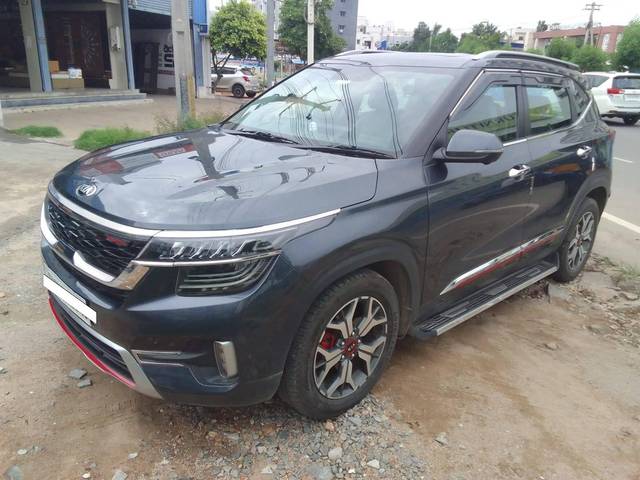 https://images10.gaadi.com/usedcar_image/4563140/original/processed_db690e780dd073218589732fd906e9c5.jpg?imwidth=6400