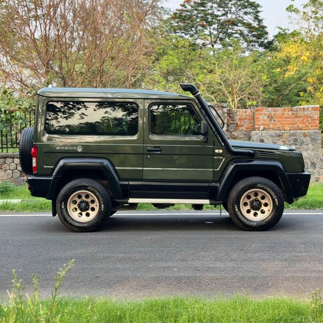 https://images10.gaadi.com/usedcar_image/4563154/original/processed_61a0355161dcbd6b83e9c444c41f27b9.jpg?imwidth=6401