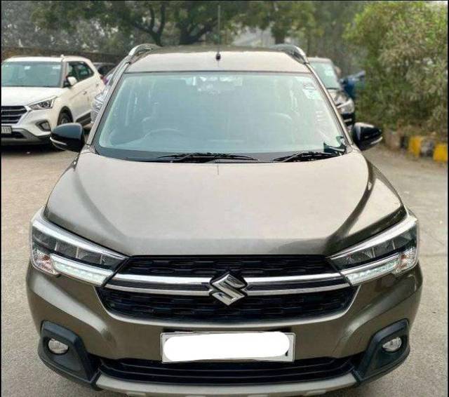 https://images10.gaadi.com/usedcar_image/4563166/original/processed_55487da7ce890cb0e8b2b0be3d9ad899.jpg?imwidth=6400