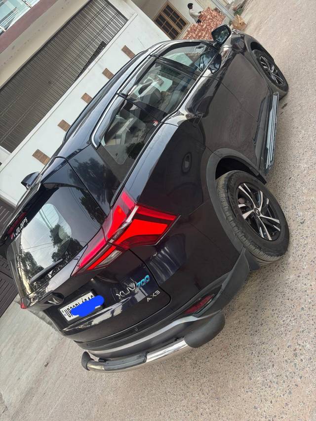 https://images10.gaadi.com/usedcar_image/4563169/original/50eb6062fb4e43a9f1ff7e45f77a49bd.jpg?imwidth=6402