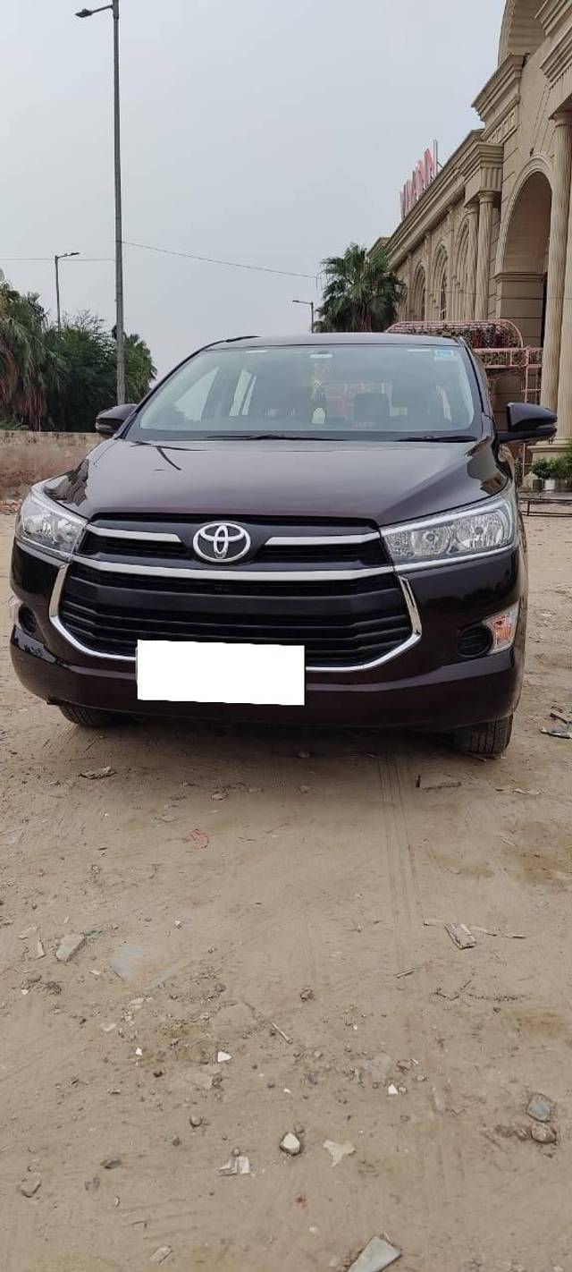 https://images10.gaadi.com/usedcar_image/4563180/original/processed_071ddf861cc0ae08a2d3cb024136e3b6.jpg?imwidth=6400