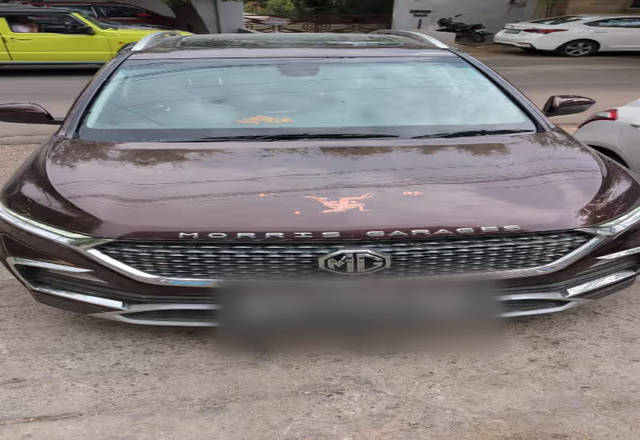 https://images10.gaadi.com/usedcar_image/4563190/original/a4835181-92e3-4fdb-b4ca-1899bc7f3443.?imwidth=6400