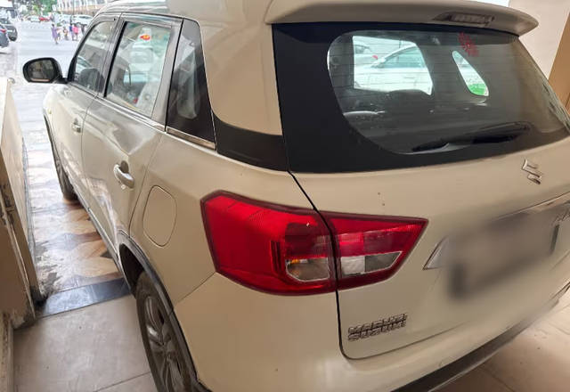 https://images10.gaadi.com/usedcar_image/4563242/original/0bb033b3-85d3-476a-bce8-f1640960522b.?imwidth=6401