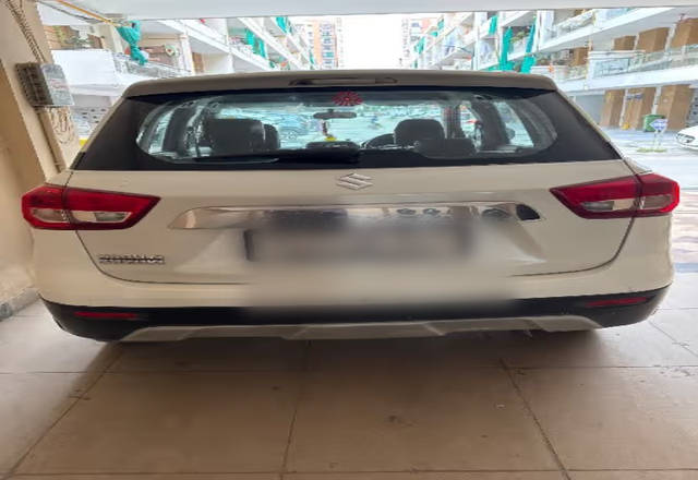 https://images10.gaadi.com/usedcar_image/4563242/original/6488db65-5bbb-4e67-9e62-1963f63edeef.?imwidth=6402
