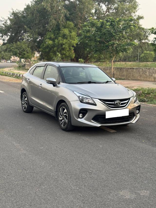 https://images10.gaadi.com/usedcar_image/4563255/original/processed_2347a18c07db73499de501ac5b89cbaf.jpg?imwidth=6400