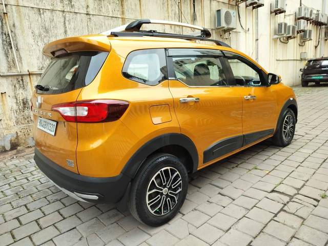 https://images10.gaadi.com/usedcar_image/4563260/original/processed_603474a99f8f83775f0346fd7d2ee56f.jpeg?imwidth=6401
