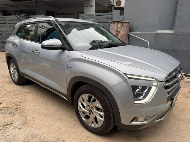 https://images10.gaadi.com/usedcar_image/4563274/original/processed_89dc90bdaefdc008f3ee17f6568ae89b.jpg?imwidth=6400