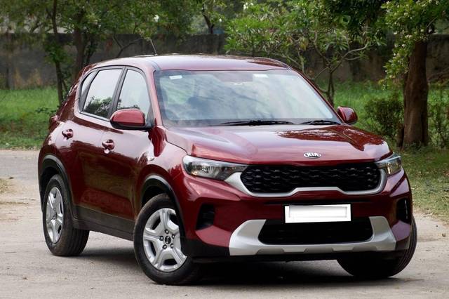 https://images10.gaadi.com/usedcar_image/4563284/original/processed_a9e1a94eb86fbabfbeddfd41a302dd47.jpeg?imwidth=6400