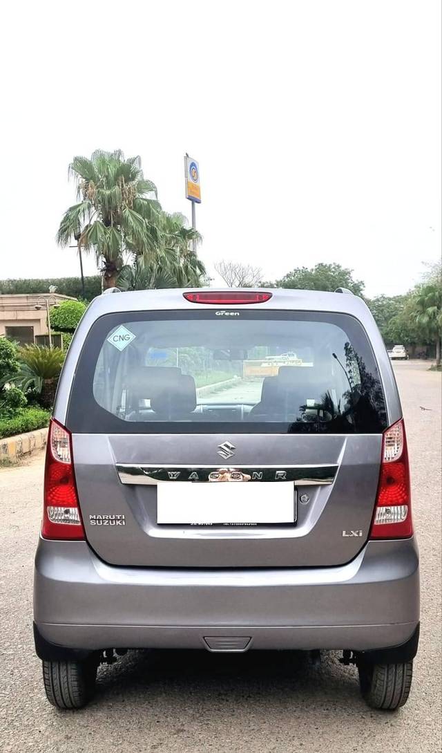 https://images10.gaadi.com/usedcar_image/4563291/original/processed_d9ddfc709792b11612a9a3978fc4026d.jpg?imwidth=6402