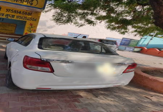 https://images10.gaadi.com/usedcar_image/4563293/original/7317a5ba-9abf-4cf2-8a7c-acbbf967f31e.?imwidth=6402