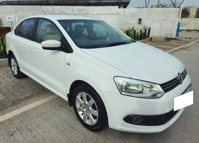 https://images10.gaadi.com/usedcar_image/4563316/original/processed_c3f09049fe8eb3e2f86fa87e03626282.jpg?imwidth=6401