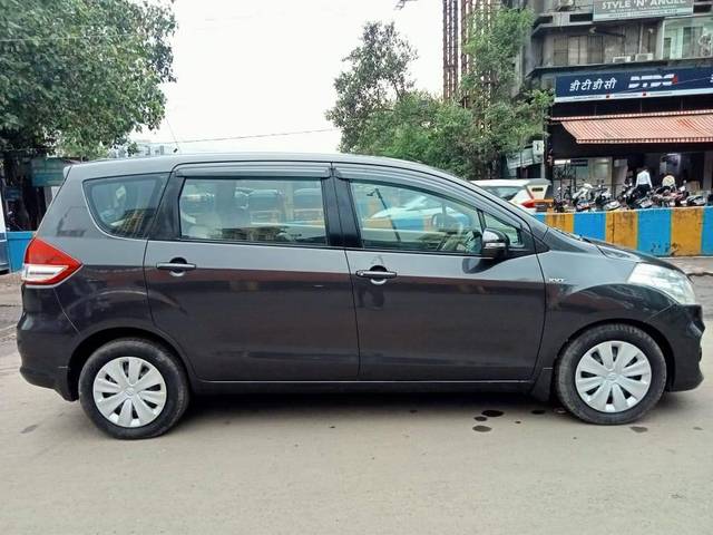 https://images10.gaadi.com/usedcar_image/4563322/original/processed_698cd957c9f3ae9e46ae41b258afd2ac.jpg?imwidth=6401