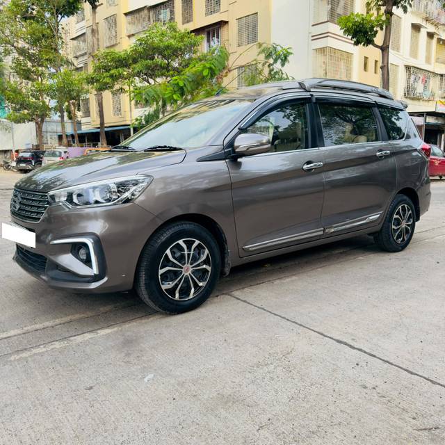 https://images10.gaadi.com/usedcar_image/4563370/original/processed_0143d00a34d54cf95ed4d033162c4de2.jpg?imwidth=6400