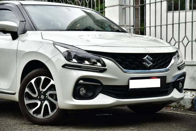 https://images10.gaadi.com/usedcar_image/4563372/original/processed_dc7e23f8fbbdc067b15bc07ad4fa20f3.jpg?imwidth=6400
