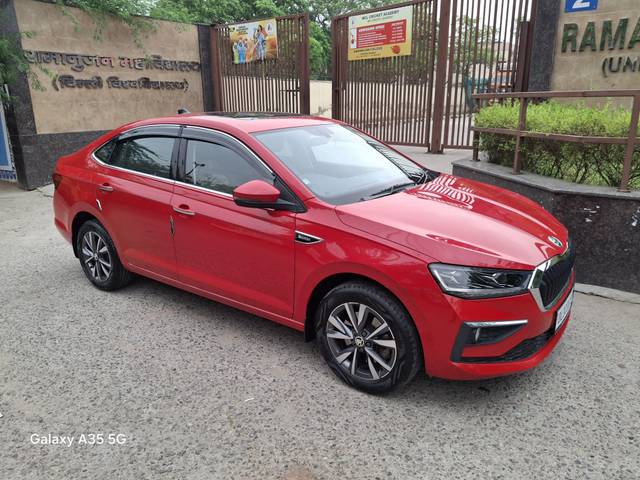 https://images10.gaadi.com/usedcar_image/4563381/original/processed_d7e3f74390a87d1386d4c4d7f0bfa0a5.jpg?imwidth=6400
