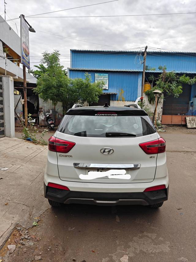 https://images10.gaadi.com/usedcar_image/4563429/original/processed_7a36868a-491a-46cf-ae32-06b9a3b15a43.jpg?imwidth=6401