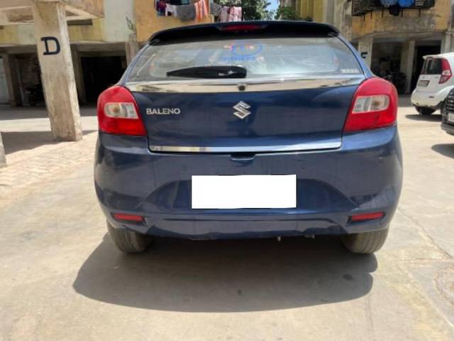 https://images10.gaadi.com/usedcar_image/4563471/original/processed_1edf0a36-376c-4d98-a18a-2a8c586bc930.jpeg?imwidth=6402