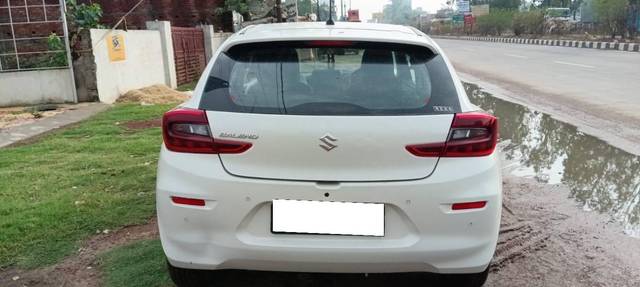 https://images10.gaadi.com/usedcar_image/4563488/original/processed_b4a0f1df-6ca7-426e-9e3e-9281da6ee552.jpeg?imwidth=6402