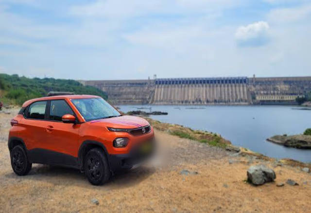 https://images10.gaadi.com/usedcar_image/4563508/original/bdd8cbdb-20de-4167-9a46-d07d98516676.?imwidth=6400