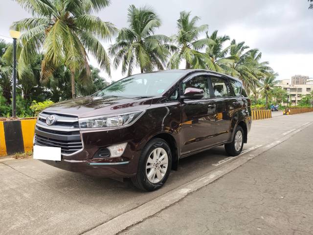 https://images10.gaadi.com/usedcar_image/4563549/original/processed_05ba30e82e2435fc58a4908aa88b1f65.jpg?imwidth=6400