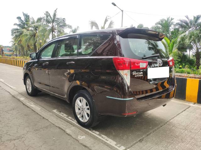 https://images10.gaadi.com/usedcar_image/4563549/original/processed_7d9c242ac5e0910465d7d282b2c0572b.jpg?imwidth=6402