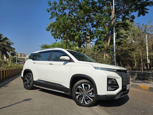 https://images10.gaadi.com/usedcar_image/4563572/original/62c99b967495229830851a8d99c1755b.jpg?imwidth=6400