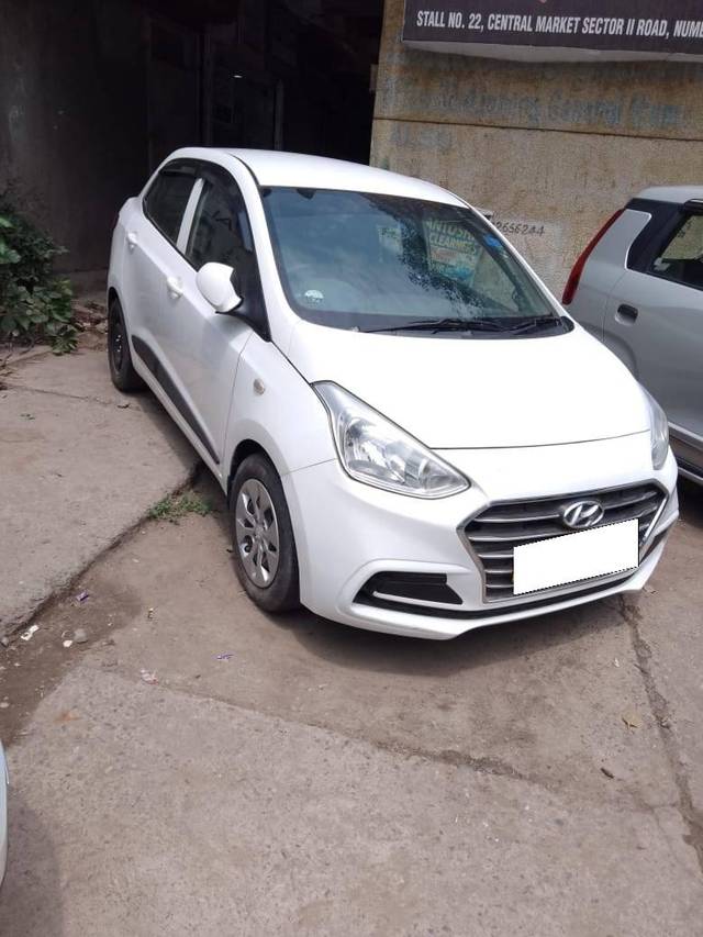 https://images10.gaadi.com/usedcar_image/4563584/original/processed_235fbe057ef49d4f8914b5c14f58dcc5.jpg?imwidth=6400