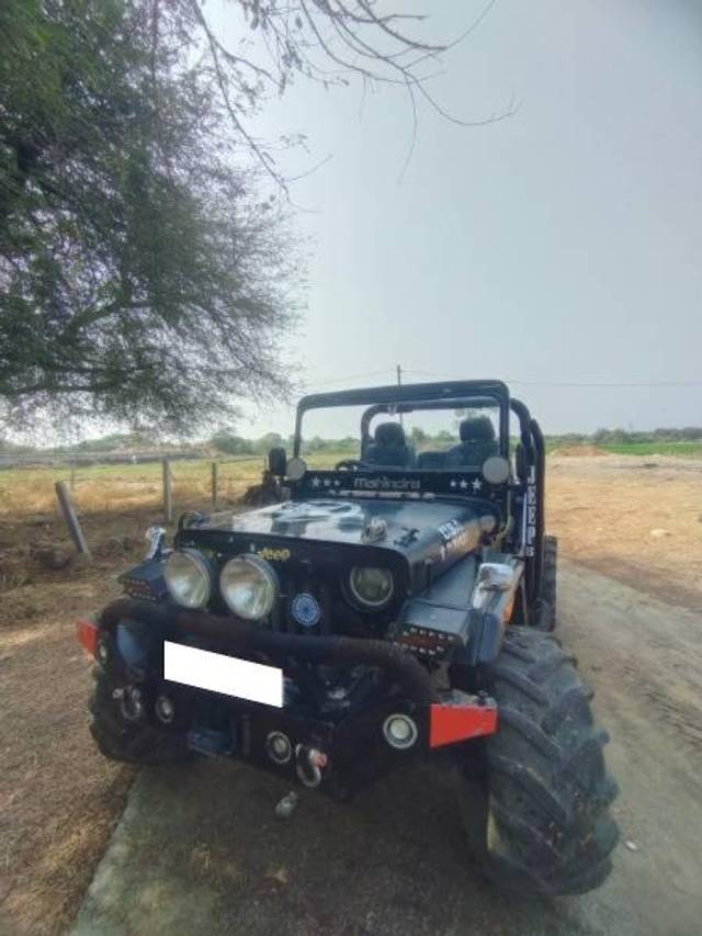 https://images10.gaadi.com/usedcar_image/4563588/original/processed_813c59c2-5931-4691-bf53-f1218a3edf40.jpg?imwidth=6402