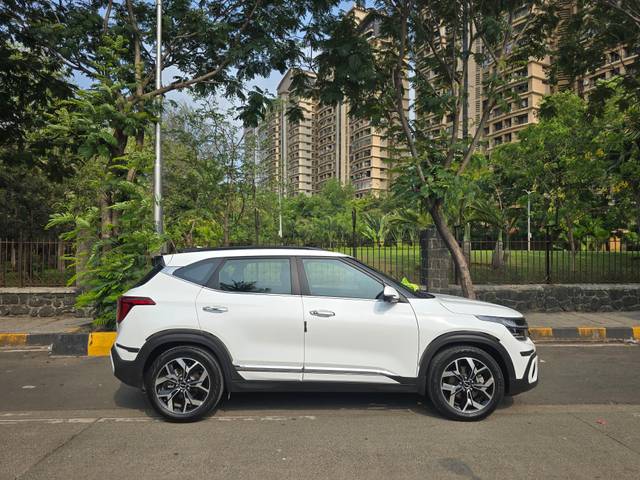 https://images10.gaadi.com/usedcar_image/4563591/original/e2d955e70e7c53bef98d3672c11b90de.jpg?imwidth=6401