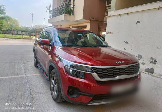 https://images10.gaadi.com/usedcar_image/4563597/original/f1f8d262-cf3c-42d7-b82a-898bf5ace759.?imwidth=6400