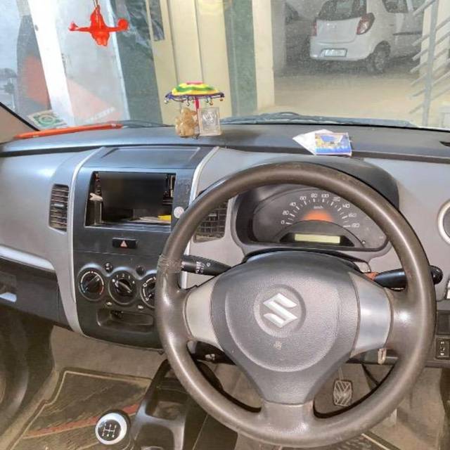 https://images10.gaadi.com/usedcar_image/4563661/original/processed_af844cd9-3051-421c-b78d-79d40f644757.jpeg?imwidth=6402