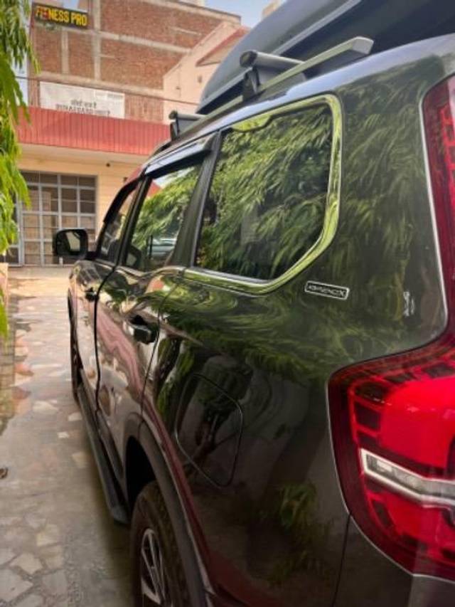 https://images10.gaadi.com/usedcar_image/4563663/original/processed_224b1de5-37d1-4f1b-b62e-9eb2cf6b5859.jpeg?imwidth=6402