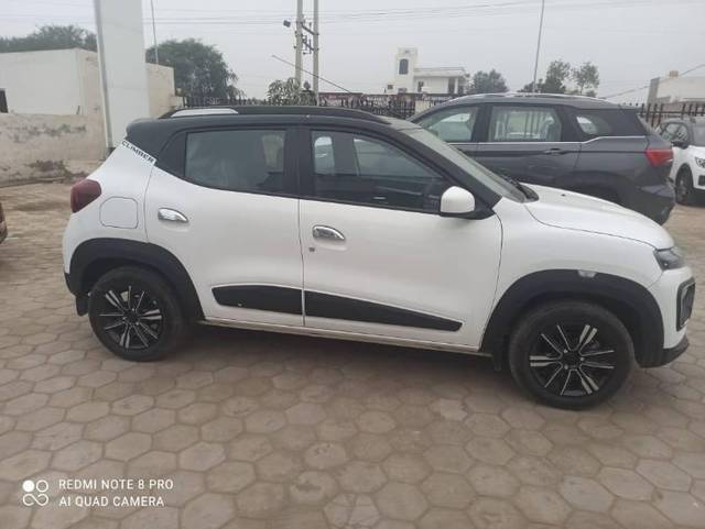https://images10.gaadi.com/usedcar_image/4563733/original/processed_c9a2453a-852b-4ed7-ae7f-5c01b2b9d2b4.jpg?imwidth=6400