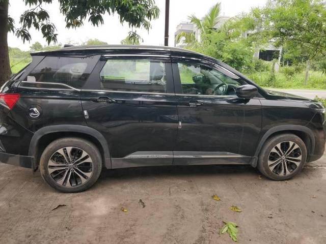 https://images10.gaadi.com/usedcar_image/4563734/original/processed_4550d379-663c-4daf-9016-ff0212cd1a4f.jpg?imwidth=6400