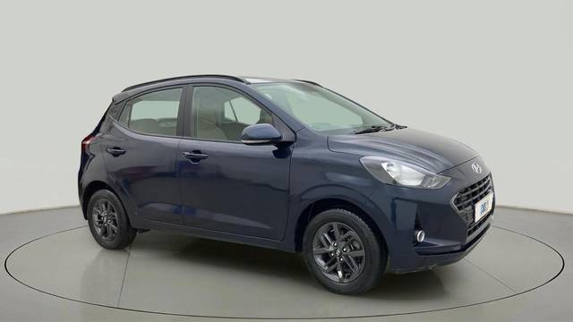 https://images10.gaadi.com/usedcar_image/4563757/original/dfca452f8f014adcc13c36e9f42e5032.jpg?imwidth=6400