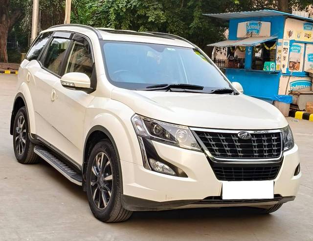 https://images10.gaadi.com/usedcar_image/4563763/original/processed_9eb3f61eff03b8413e5d510387c2bde5.jpg?imwidth=6400