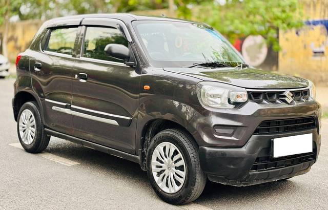 https://images10.gaadi.com/usedcar_image/4563824/original/processed_9a6b560186e8b9df5e606d2635241416.jpg?imwidth=6400