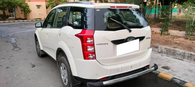 https://images10.gaadi.com/usedcar_image/4563825/original/processed_bae706df-24fb-4502-b7f8-00e5edd8ce38.jpg?imwidth=6400
