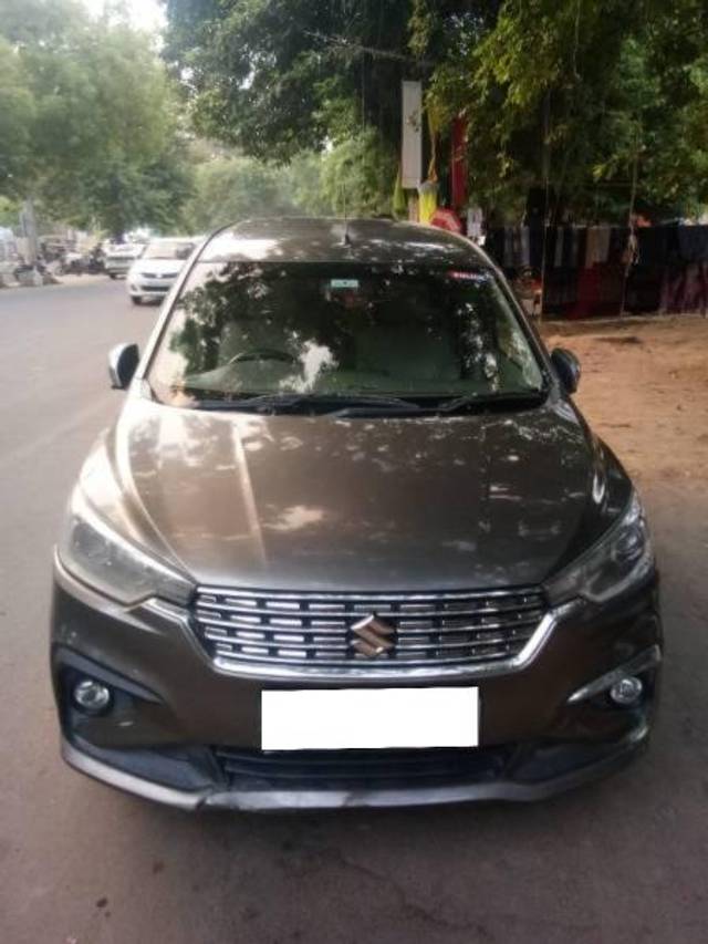 https://images10.gaadi.com/usedcar_image/4563831/original/processed_841b6e54-5df2-46de-9749-ceae977797f4.jpg?imwidth=6400