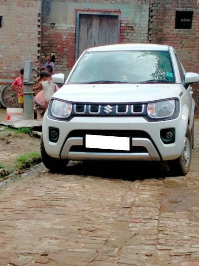 https://images10.gaadi.com/usedcar_image/4563832/original/processed_fcb15ca5-466a-4390-b023-a2ac62c8a1bf.jpg?imwidth=6401
