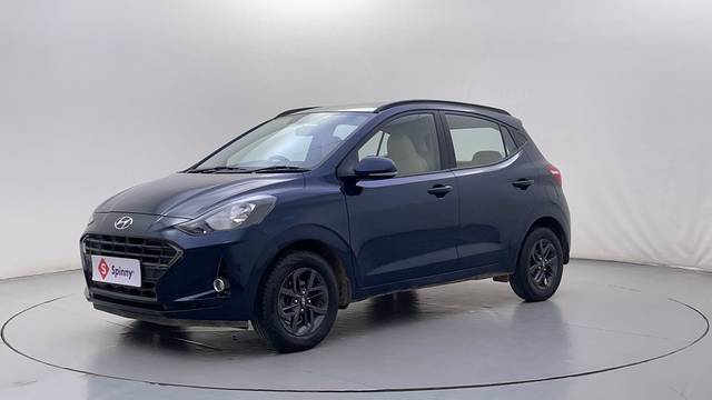 https://images10.gaadi.com/usedcar_image/4563892/original/8baf0457833c246381245b42de83c51f.JPG?imwidth=6400