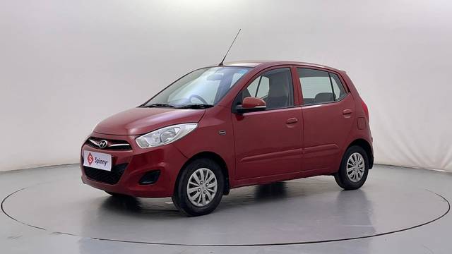 https://images10.gaadi.com/usedcar_image/4563900/original/b4337ebf202fc81c60b1fe68dec21d16.JPG?imwidth=6400