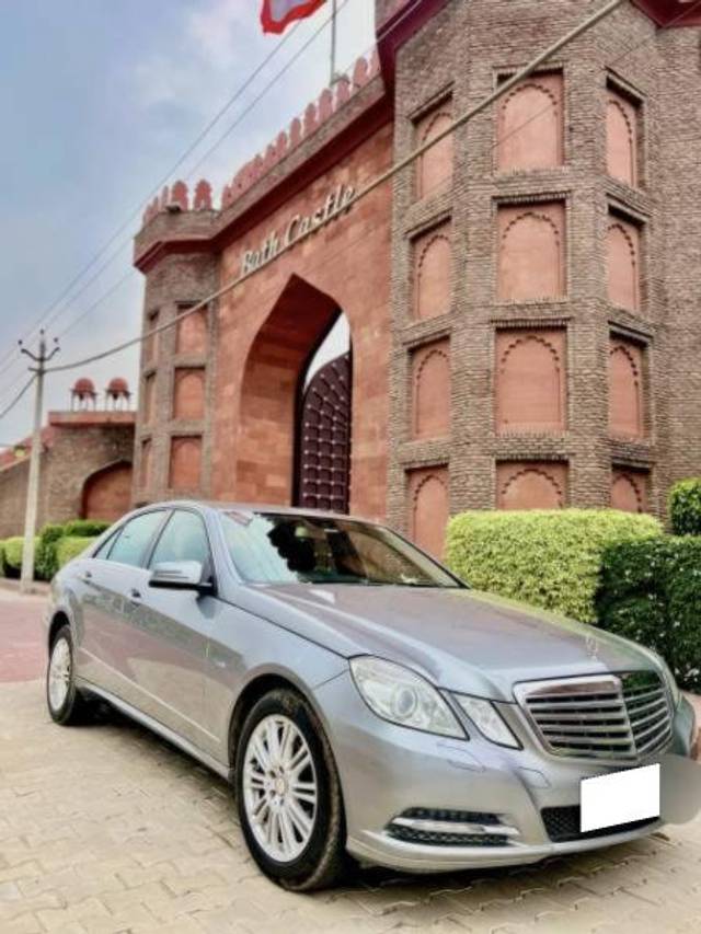https://images10.gaadi.com/usedcar_image/4563935/original/processed_84da7b2a-6631-4c93-b3b0-ecaa942f57f2.jpg?imwidth=6400