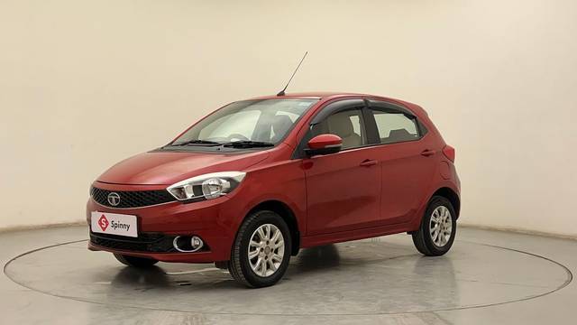 https://images10.gaadi.com/usedcar_image/4563947/original/87f6c0c9b0097dd62c40c007368c3f89.JPG?imwidth=6400