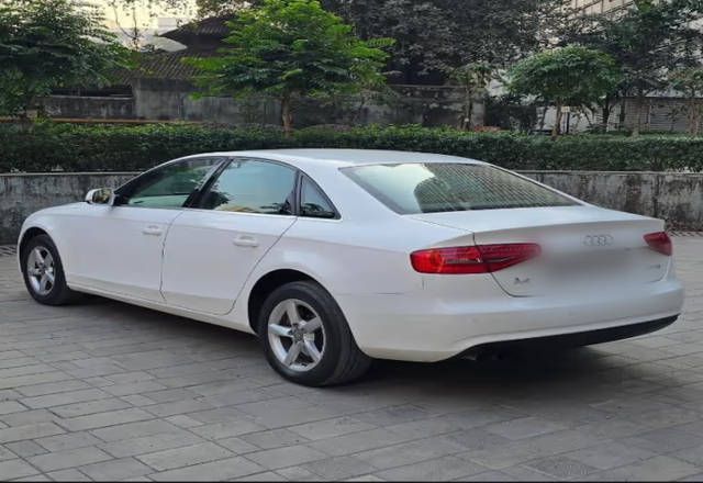 https://images10.gaadi.com/usedcar_image/4563954/original/9d963a87-ba17-4e3b-96f2-b6efff360617.?imwidth=6401